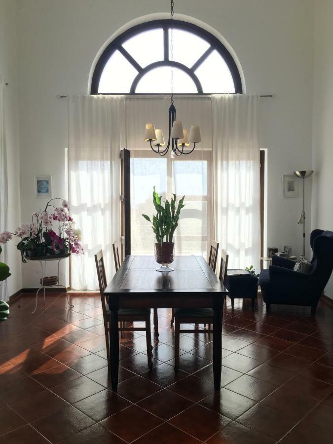 ヴァッロ・デッラ・ルカーニア Corbezzolo Bed & Breakfast エクステリア 写真